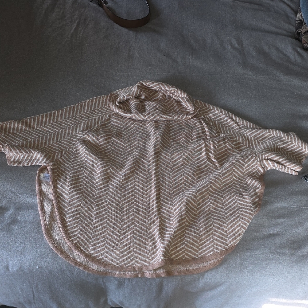 Chevron Patterned Tan Sweater